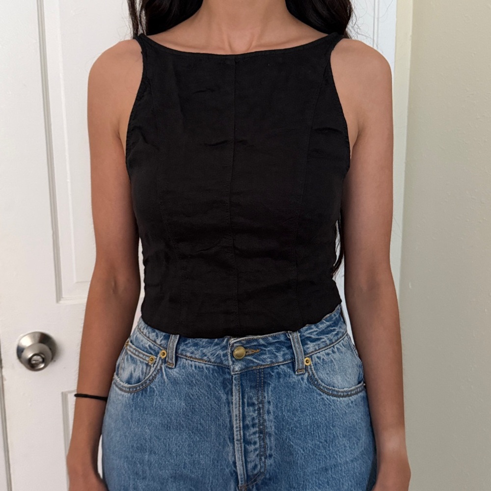 DAGMAR LINEN TOP - Picture 2 of 8